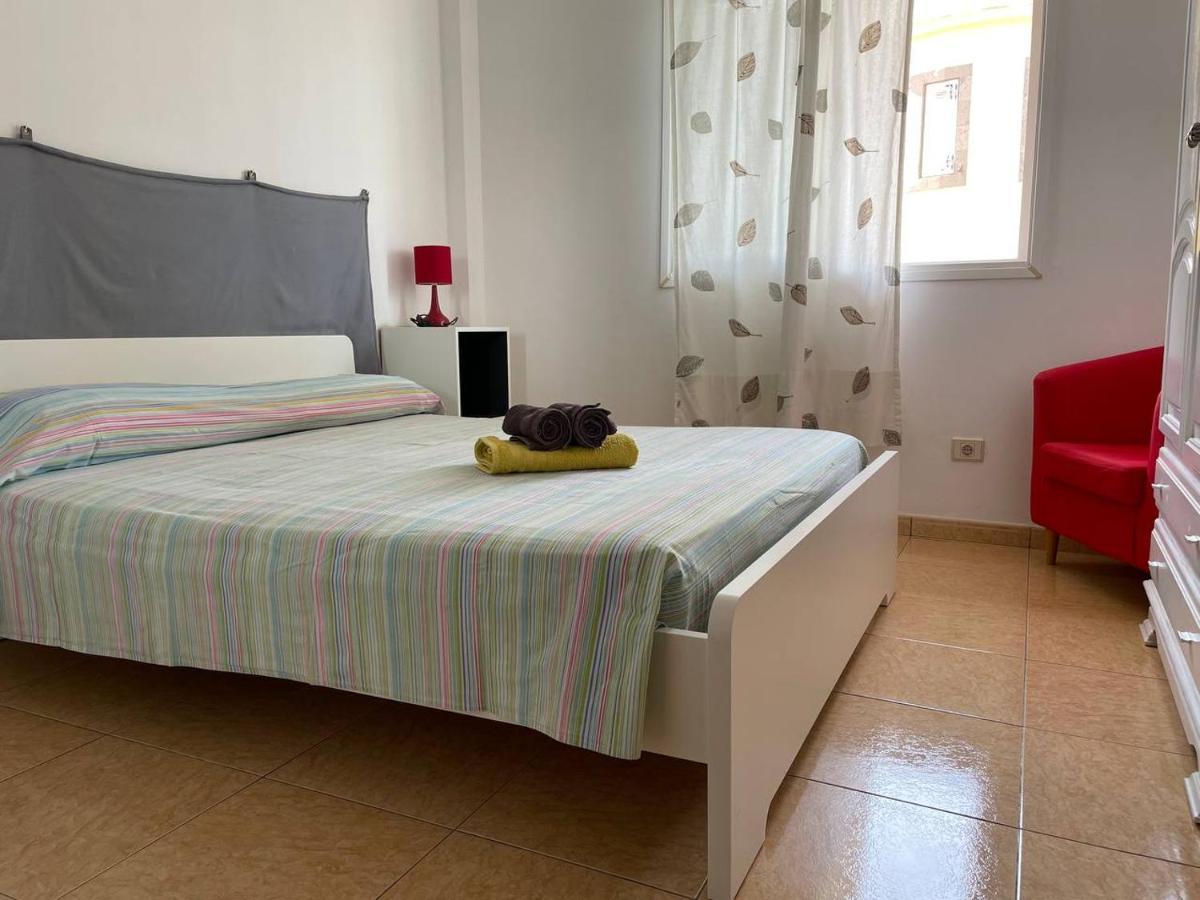Amber House Apartment Аринага Екстериор снимка
